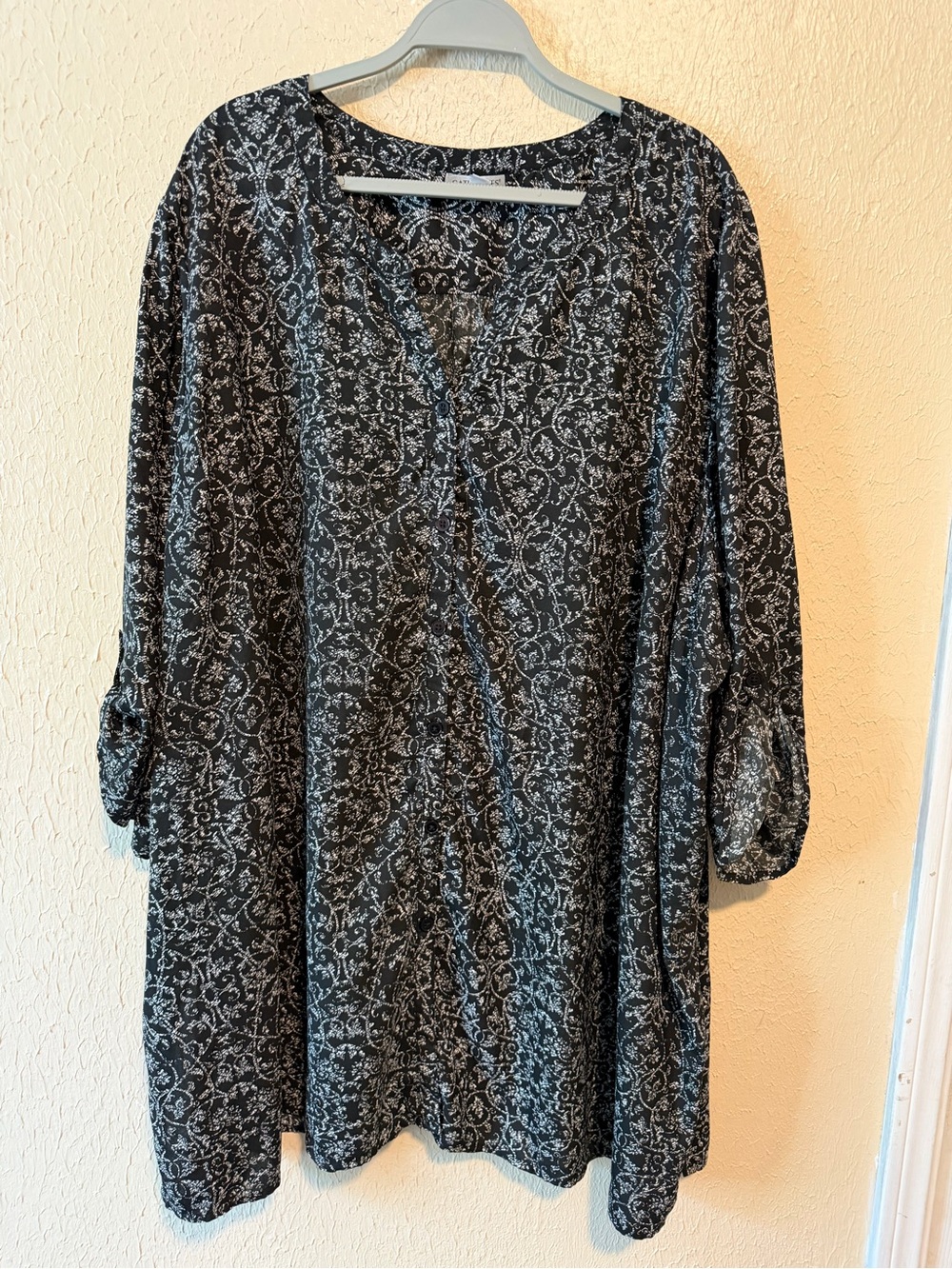 CATHERINE'S Tunic Top Plus Size 4X Button Front Lightweight
